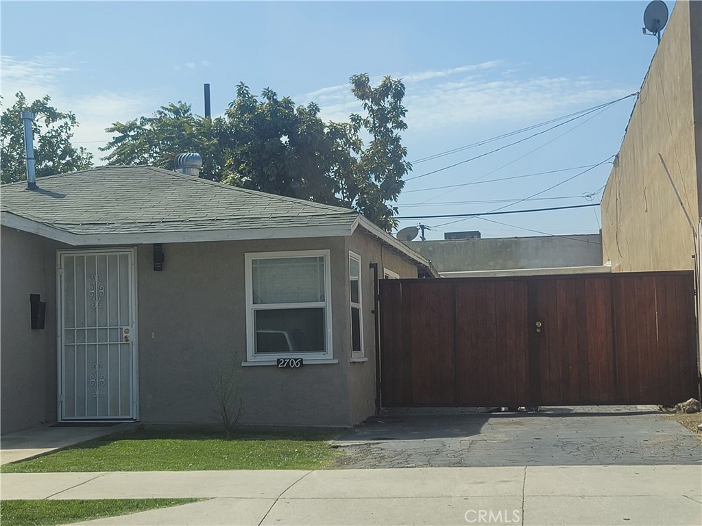 2706 E 57th Street