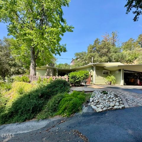 Photo of 2013 El Vista Court, Glendale, CA 91208 (MLS # P1-26631)