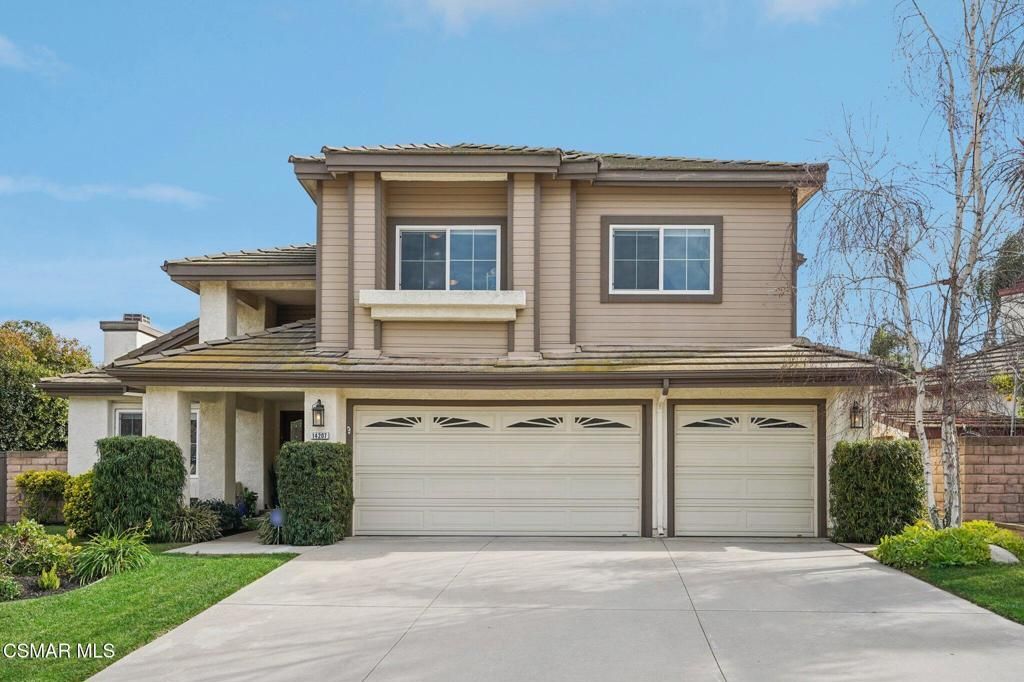 Photo of 14207 Clemson Street, Moorpark, CA 93021 (MLS # 226000598)