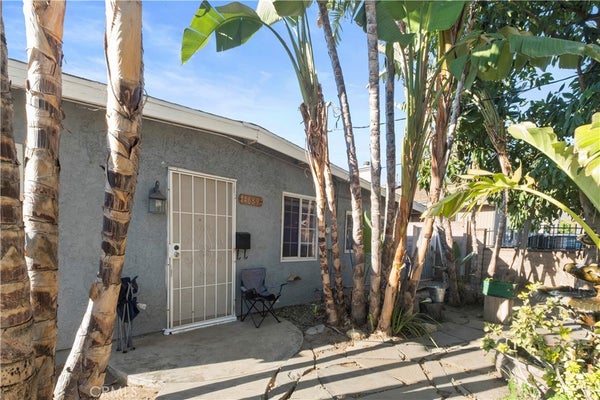 14689 NURMI ST, SYLMAR, CA 91342 - Image 2dfd49cac094fea9e1f6e12d4ef06bc3/2935744212