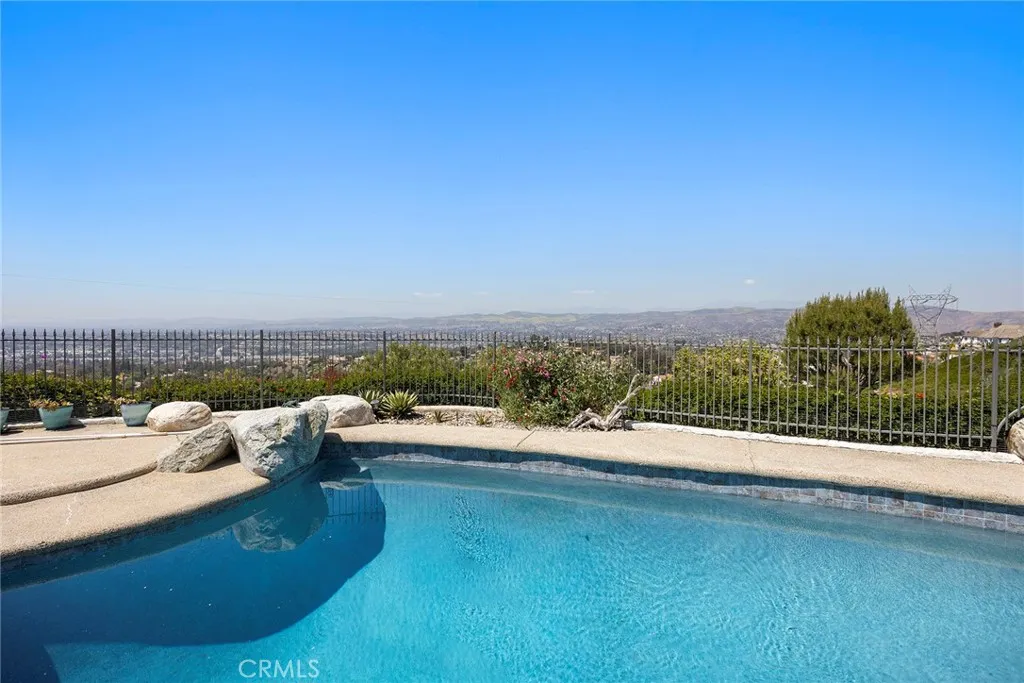 Anaheim Hills, California 92808, United States, 5 Bedrooms Bedrooms, ,4 BathroomsBathrooms,Residential,Active,149851