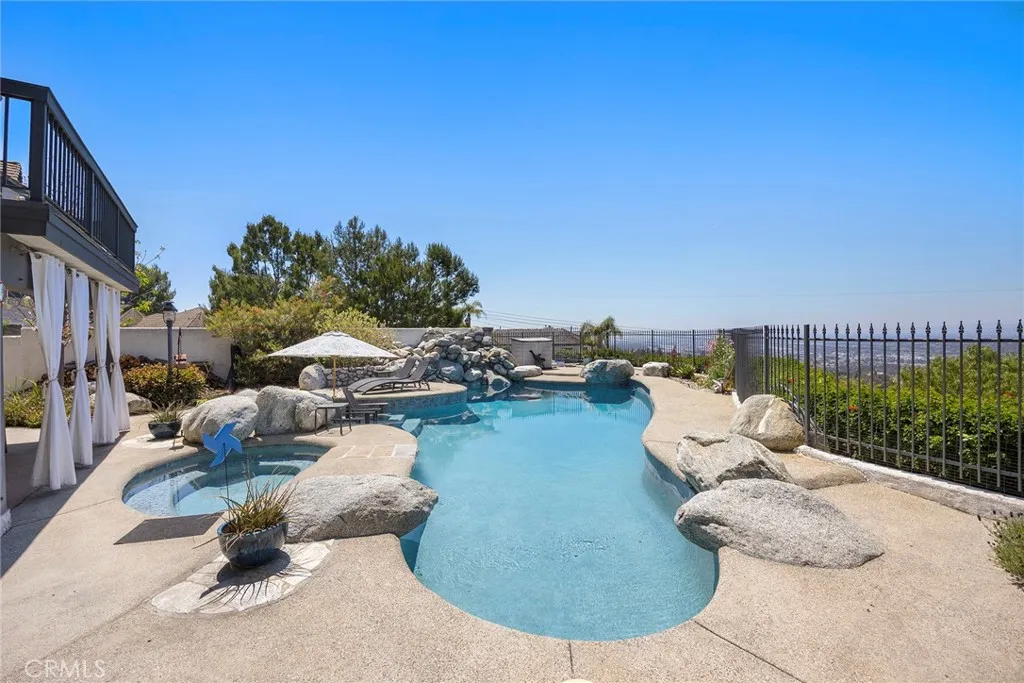 Anaheim Hills, California 92808, United States, 5 Bedrooms Bedrooms, ,4 BathroomsBathrooms,Residential,Active,149851