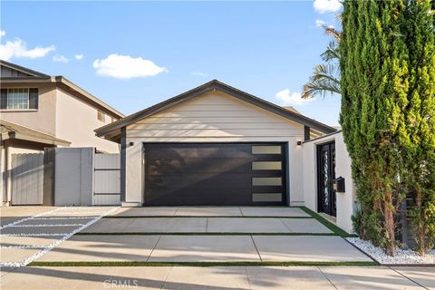 553 Sturgeon Drive Costa Mesa CA 92626