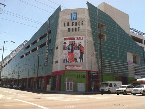 Photo of 1458 S San Pedro St #222, Los Angeles, CA 90015 (MLS # GD25238545) Photo of 1458 S San Pedro St #222, Los Angeles, CA 90015 (MLS # GD25238545)