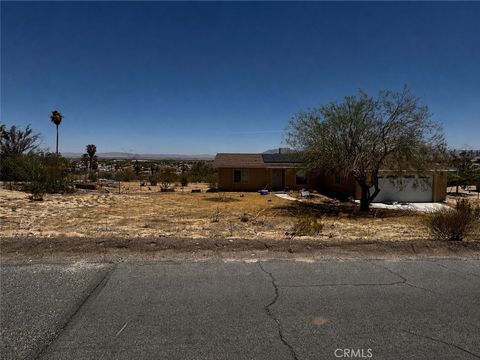 Photo of 73816 Playa Vista DR, 29 Palms, CA 92277 (MLS # CV26134289)
