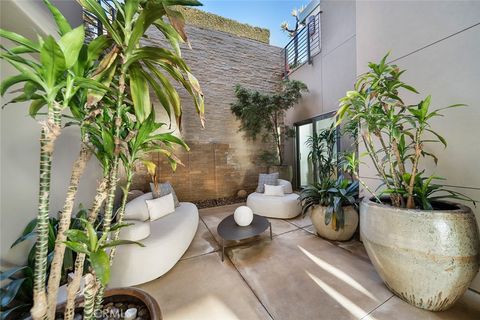 Tiny photo for 2665 Victoria Drive, Laguna Beach, CA 92651 (MLS # LG26029855)