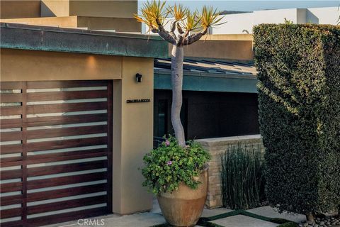 Tiny photo for 2665 Victoria Drive, Laguna Beach, CA 92651 (MLS # LG26029855)