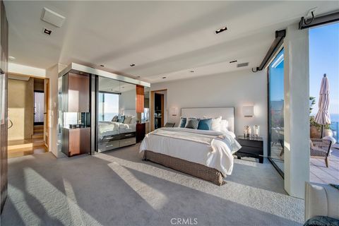 Tiny photo for 2665 Victoria Drive, Laguna Beach, CA 92651 (MLS # LG26029855)