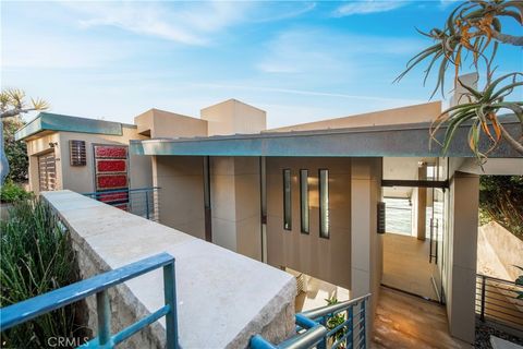 Tiny photo for 2665 Victoria Drive, Laguna Beach, CA 92651 (MLS # LG26029855)