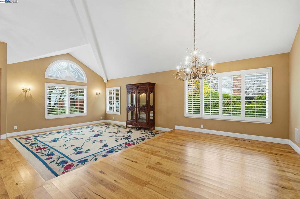 OAKRIDGE - Residential