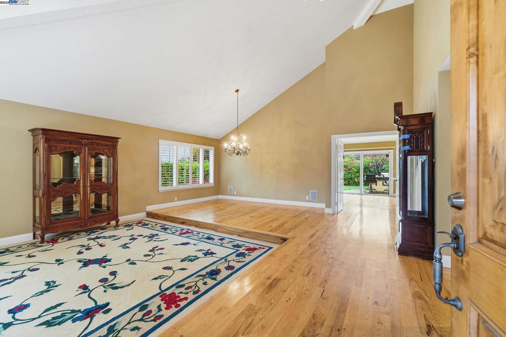 OAKRIDGE - Residential