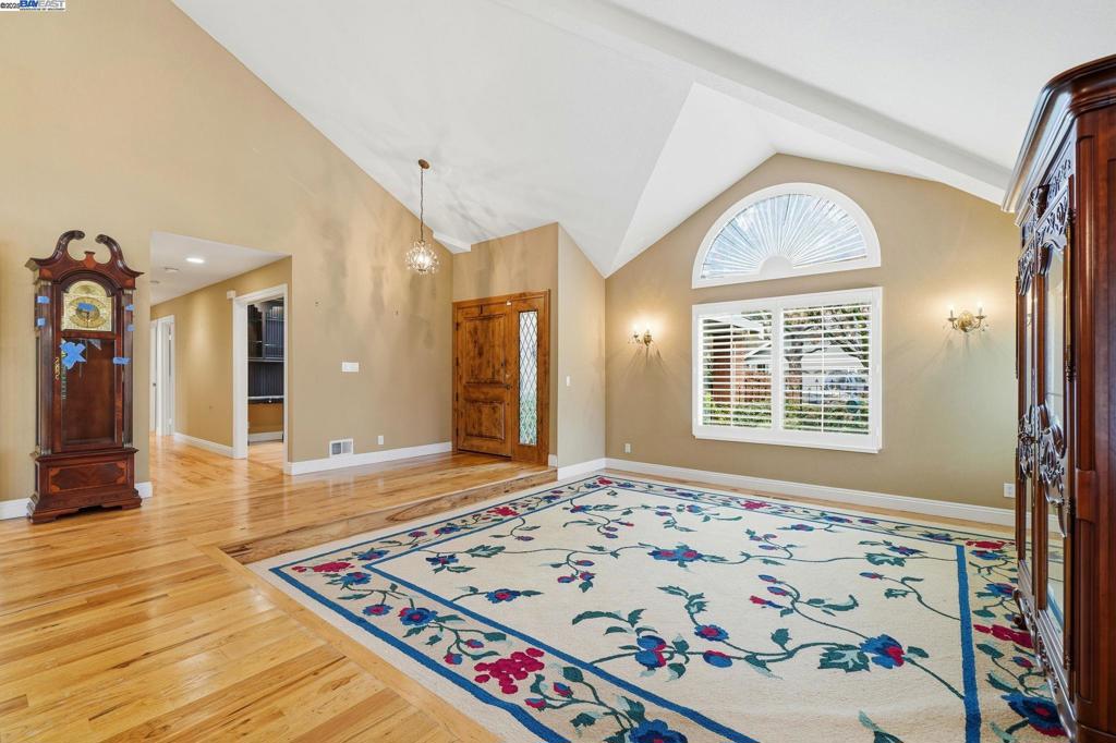 OAKRIDGE - Residential