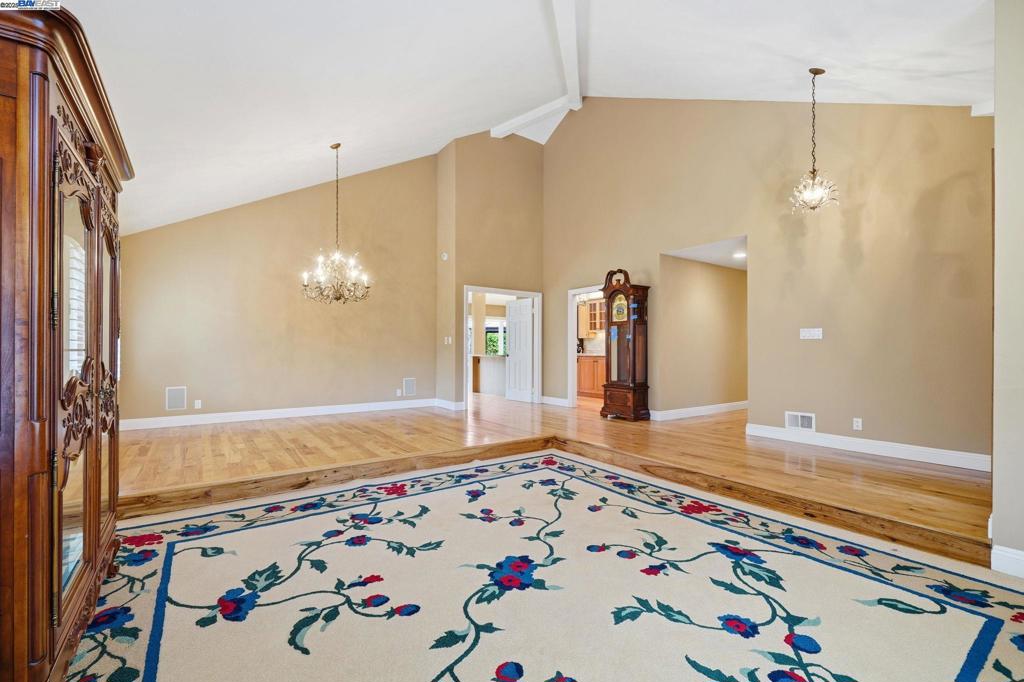 OAKRIDGE - Residential