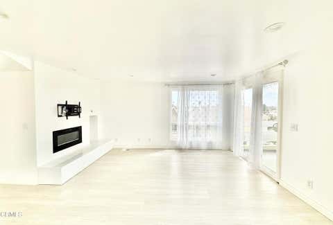 Tiny photo for 2301 Chico Court, Oxnard, CA 93035 (MLS # V1-36805)