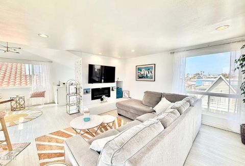 Tiny photo for 2301 Chico Court, Oxnard, CA 93035 (MLS # V1-36805)