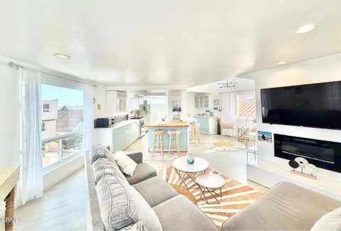 Tiny photo for 2301 Chico Court, Oxnard, CA 93035 (MLS # V1-36805)