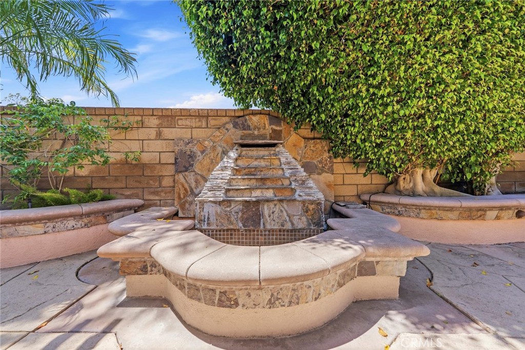 27861 Trellis Way