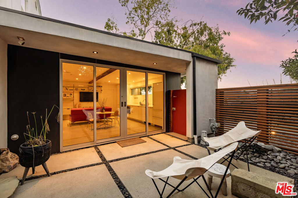 Marine Terrace - Residential