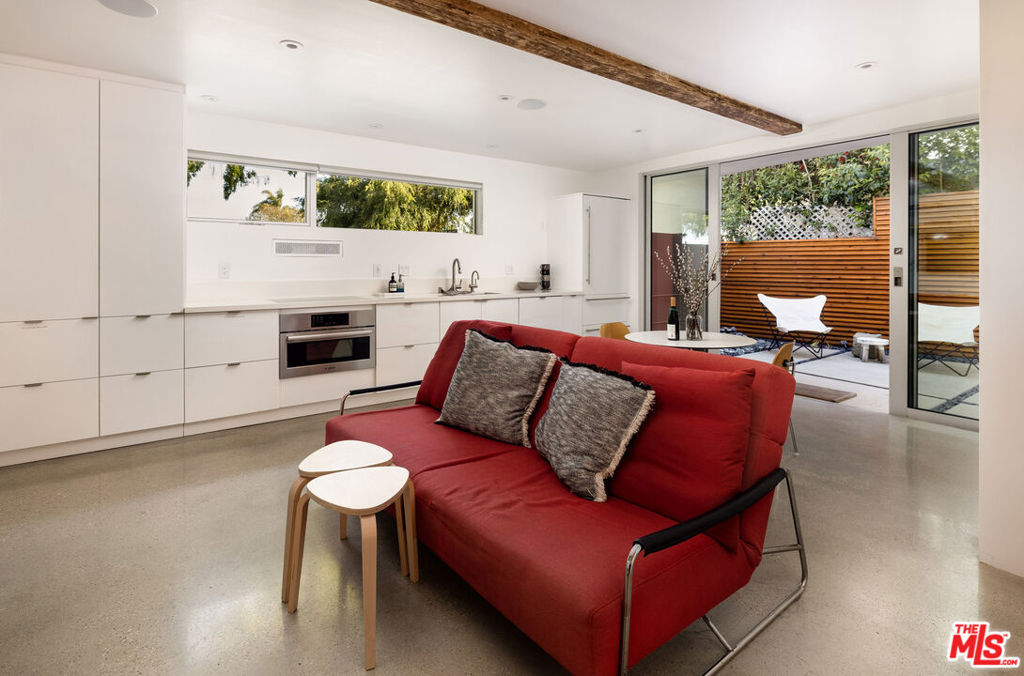 Marine Terrace - Residential