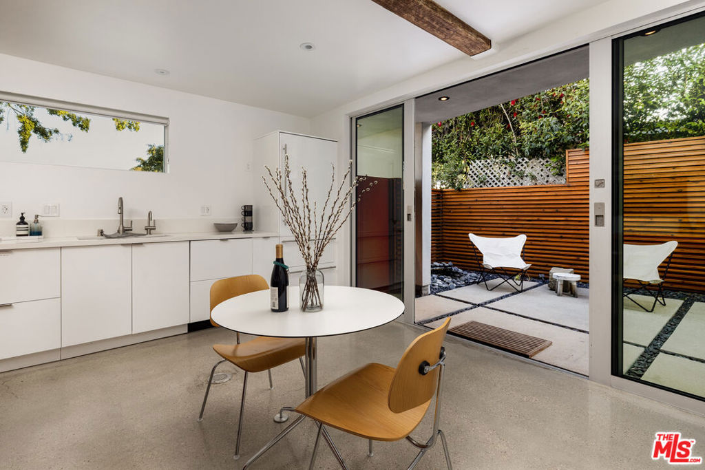 Marine Terrace - Residential