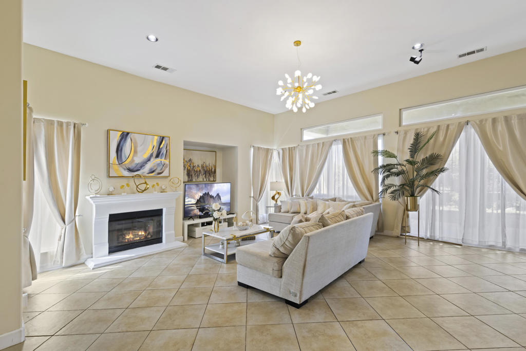 42533 Capri Drive
