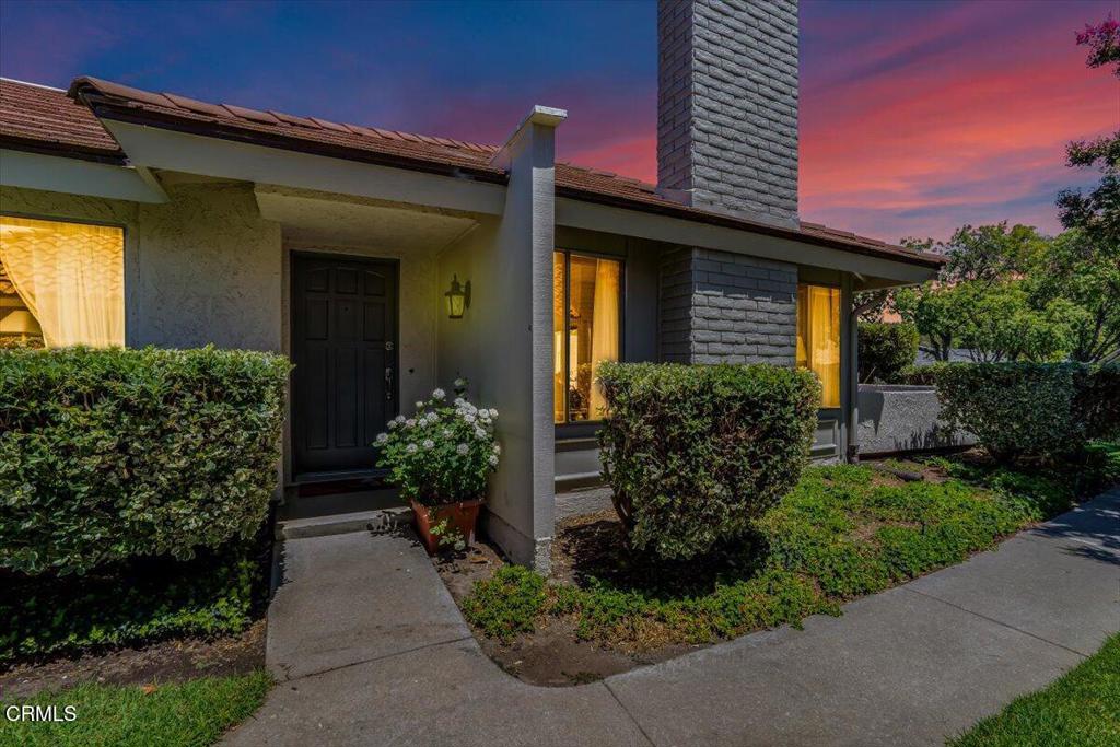 Location, Location, Location. This is it!!! Single Level, 3 bedrooms, 2 full baths, Two Patios, Light & Bright, Skylights, with 1500 sq feet of living space. This home is ready for the new owner(s) to come make it their own. It does need paint and flooring, once this is complete you'll be happy that you have something you made your own with your own touches. This home is located in a community where it shows pride of ownership. Don't miss this opportunity as these homes rarely come on the market.