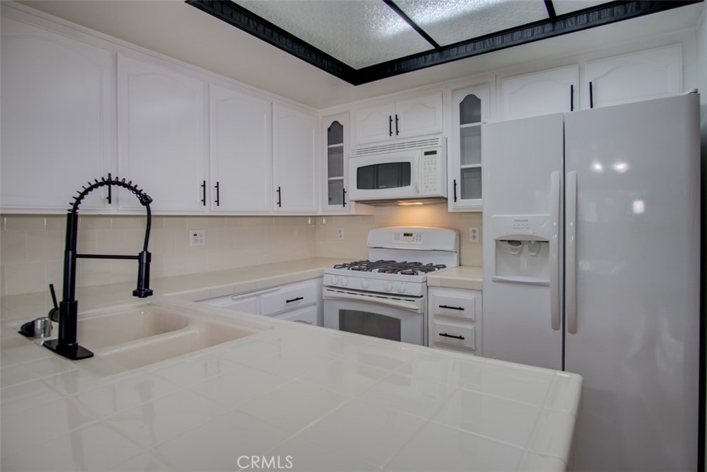 Cameron Park (CMPK) - Residential Lease