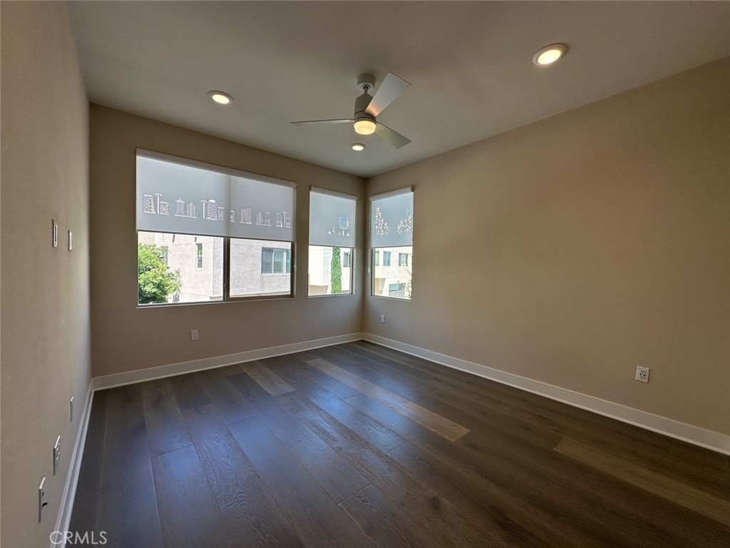 Parasol Park - Residential