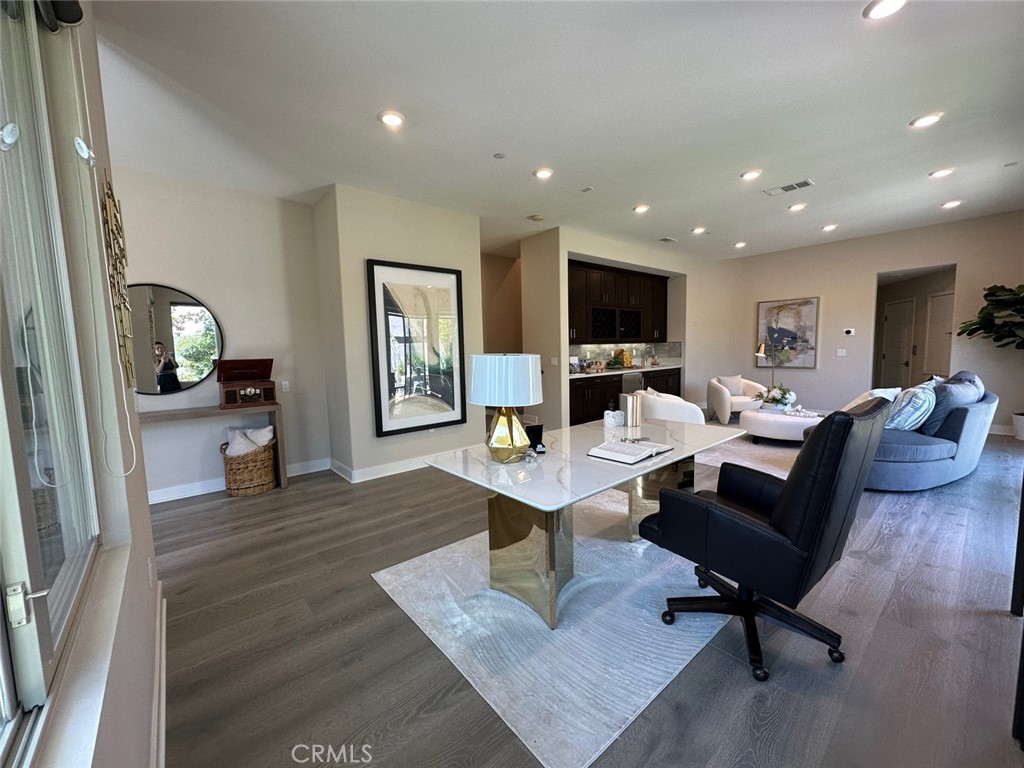 Parasol Park - Residential