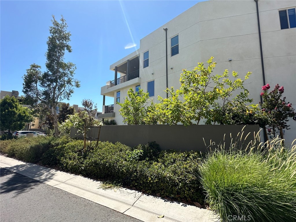 Parasol Park - Residential