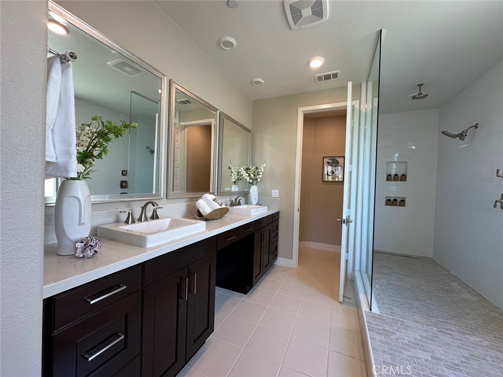 Parasol Park - Residential