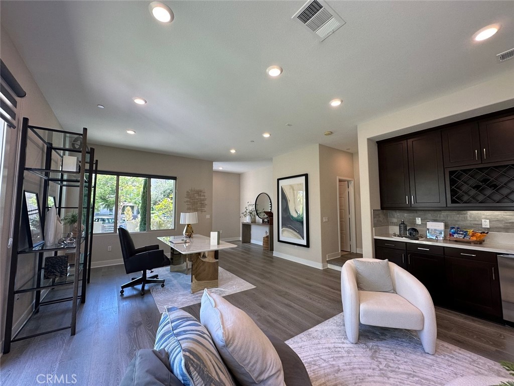 Parasol Park - Residential