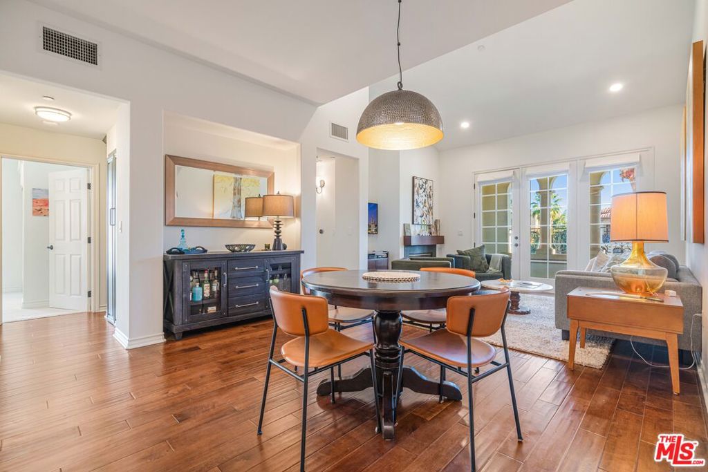 5935 Playa Vista Drive 407