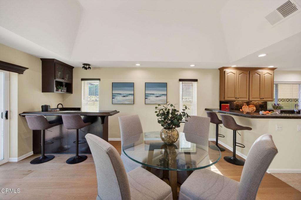 Oxnard, California, 93035, United States, 5 Bedrooms Bedrooms, ,4 BathroomsBathrooms,Residential,Active,2033346