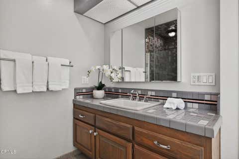 Tiny photo for 5114 Marlin Way, Oxnard, CA 93035 (MLS # V1-35574)