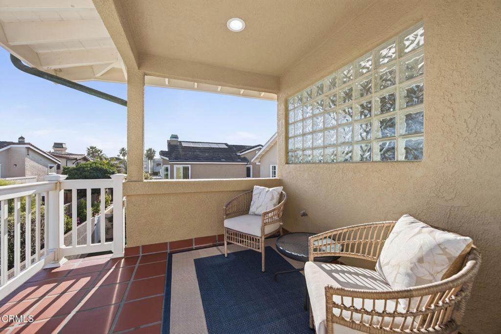 Oxnard, California, 93035, United States, 5 Bedrooms Bedrooms, ,4 BathroomsBathrooms,Residential,Active,2033346