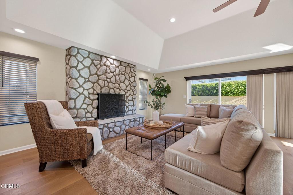 Oxnard, California, 93035, United States, 5 Bedrooms Bedrooms, ,4 BathroomsBathrooms,Residential,Active,2033346