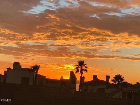Tiny photo for 5114 Marlin Way, Oxnard, CA 93035 (MLS # V1-35574)