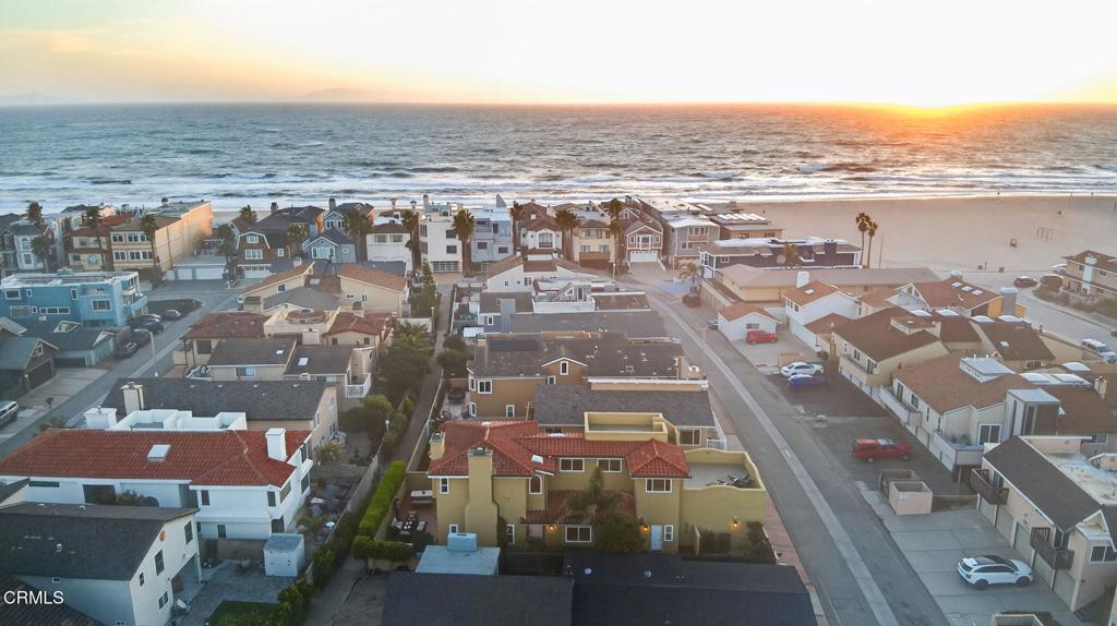 Oxnard, California, 93035, United States, 5 Bedrooms Bedrooms, ,4 BathroomsBathrooms,Residential,Active,2033346