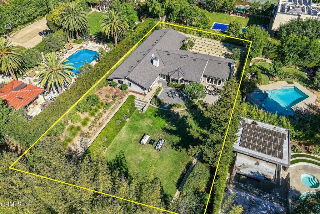 577 Woodland