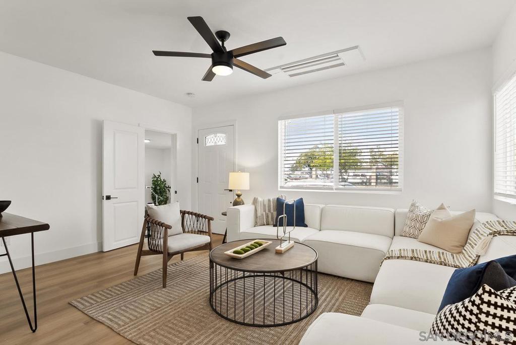 Properties 4 4333 Landis St