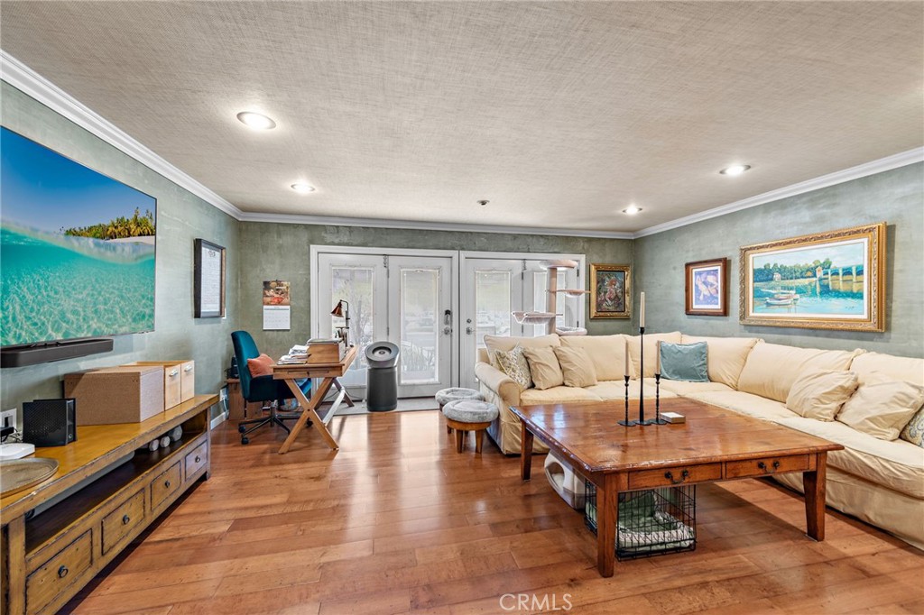 1623 W Balboa Boulevard