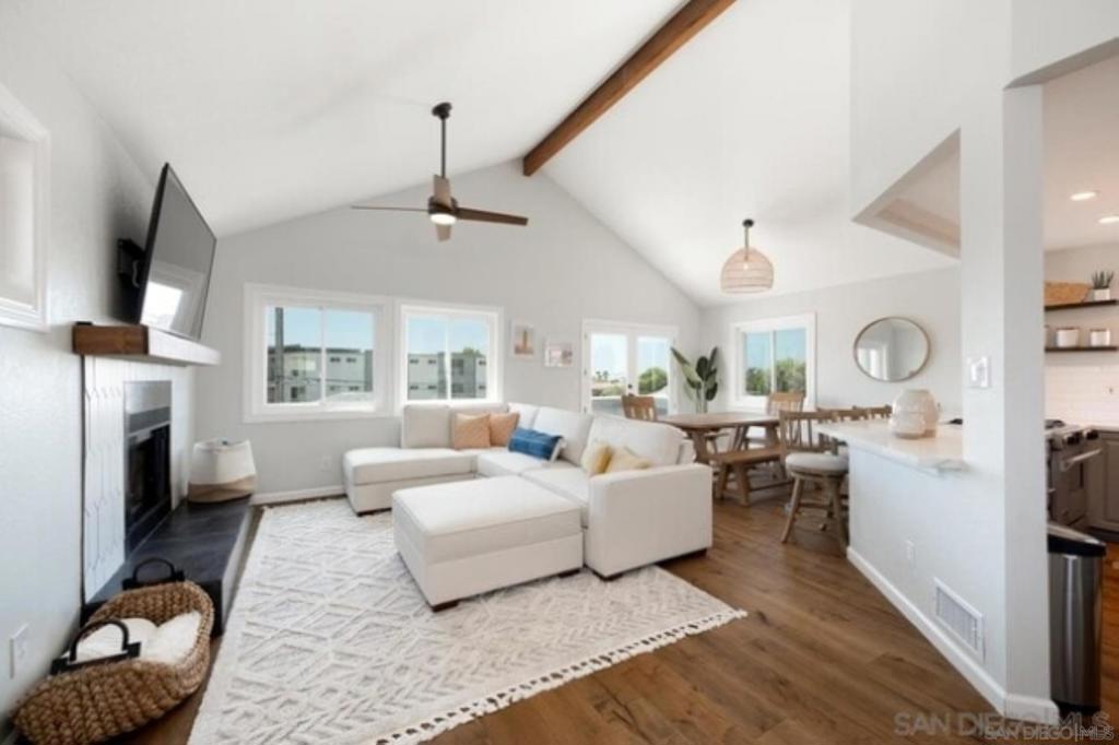 1470 Evergreen