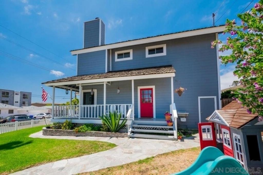 1470 Evergreen