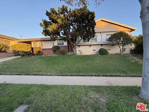 Properties 39 10618 S 8th Place Inglewood CA 90303