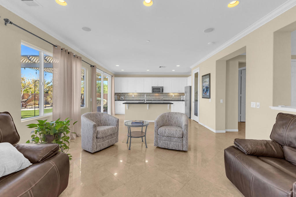 Kingston Court - Residential