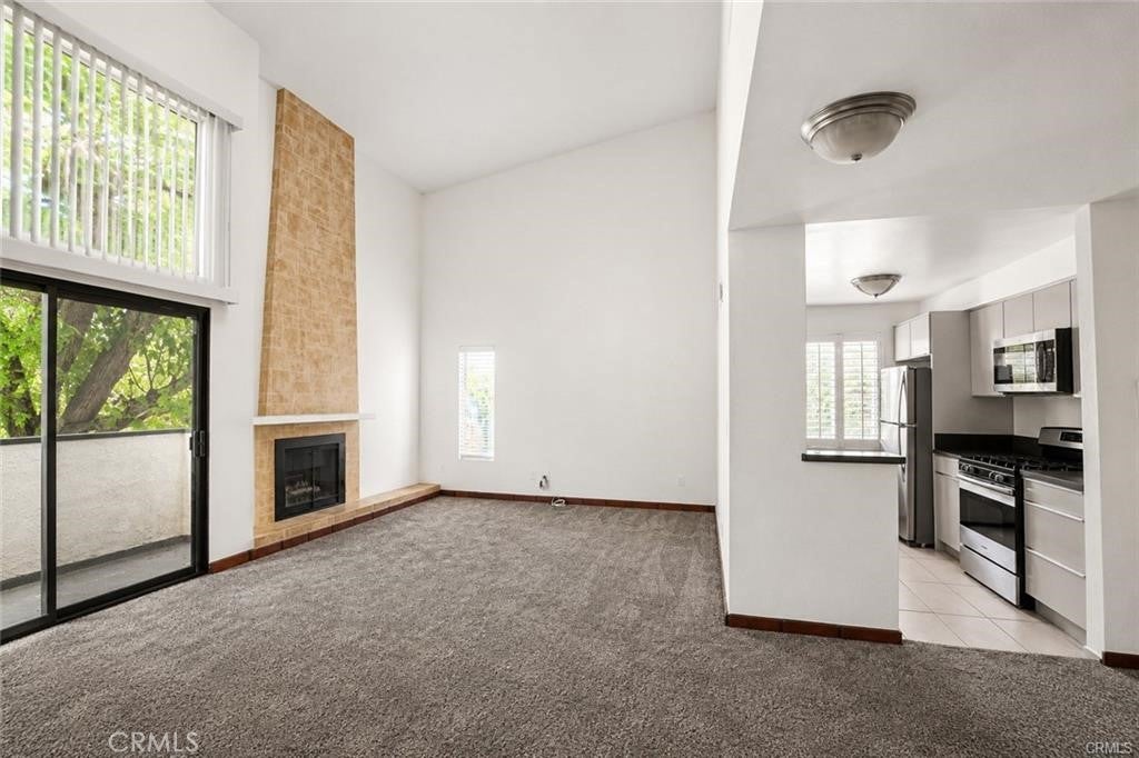 5255 Bellingham 5