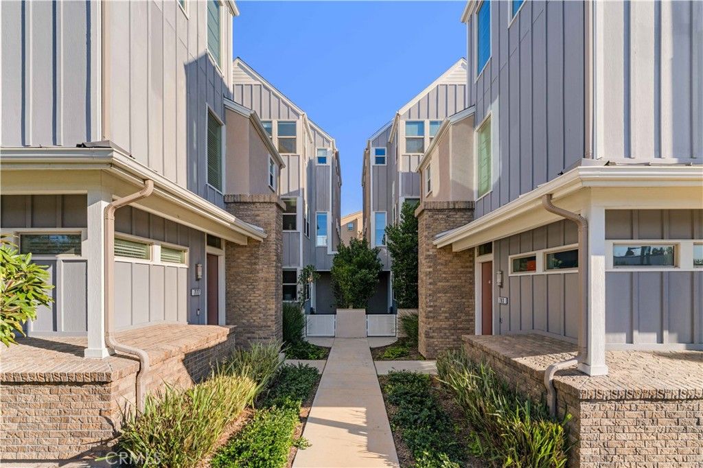 Photo of 779 Benchmark, Irvine, CA 92618 (MLS # OC26000398)