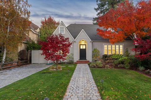 Photo of 1131 Oxford Road, Burlingame, CA 94010 (MLS # ML82030377)