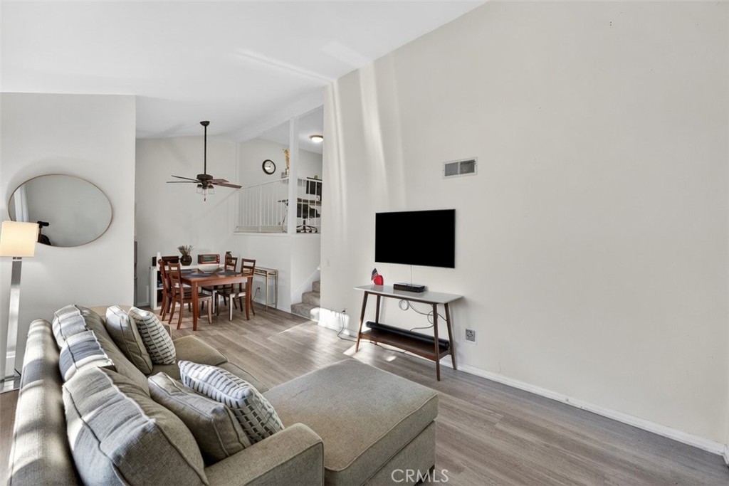 1627 Brea Boulevard